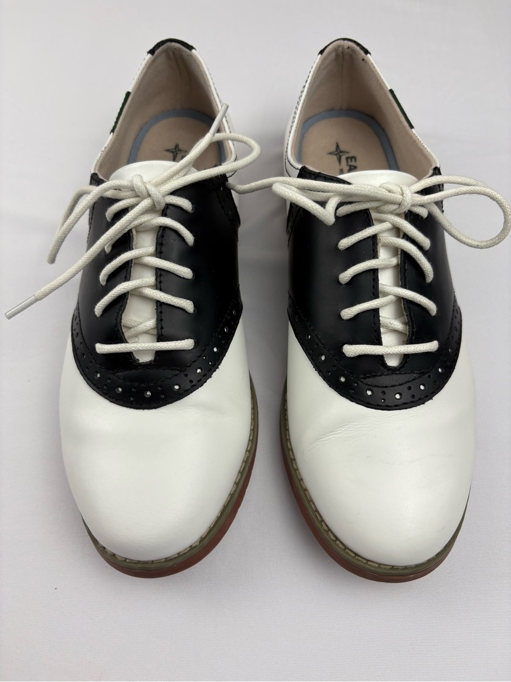 Eastland Sadie Women’s Oxford Saddle Shoe